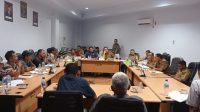 Anggap Pemberhentian Kades Tamainusi Kangkangi Aturan, Warga Demo DPRD Morut