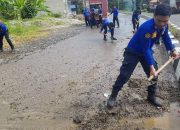 Cegah Kecelakaan, Damkar Morut Bersihkan Jalur Dua Kolonodale