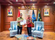 Bertandang ke BNN, Bupati Delis Minta Dibangun Kantor BNK di Morut