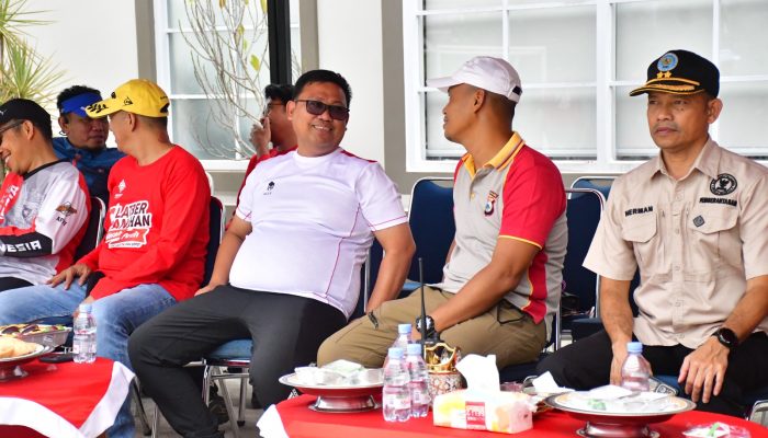 Memupuk Semangat Nasionalisme, Pj Walikota Bersama Kapolres Palopo Hadiri Latber Panahan Merah Putih