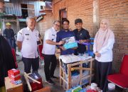 Bupati Jeneponto serahkan bantuan peralatan produktif bagi pelaku UKM melalui Dinas Koperasi dan UKM
