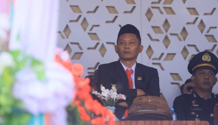 Unsur Pimpinan DPRD Luwu Timur Ucapkan Selamat Memperingati Hari Kemerdekanan RI ke-80