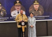 AST Hadiri Malam Pisah Sambut Kajati Sulbar