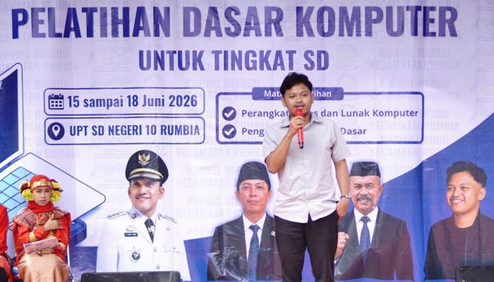 Tantangan Teknologi Masa Depan, Putra Bupati Jeneponto Gelar Pelatihan Komputer Anak SD