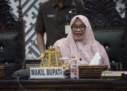 Wabup Puspawati Sampaikan Jawaban Bupati atas Pemandangan Umum Fraksi-Fraksi DPRD Lutim