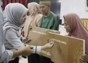1000 Lebih Penerima Baru Dapat Kartu ATM Lansia Lutim, Dana 3 Bulan Langsung Masuk