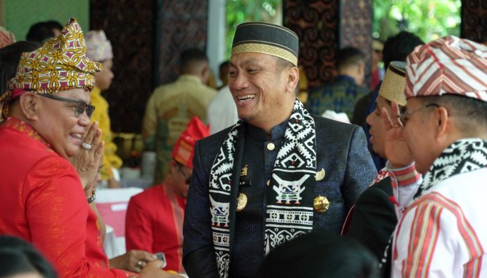 HUT ke-18 Torut, Bupati Frederik Dambakan Tata Kota Asri Seperti Lutim