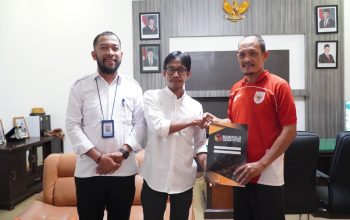 Tandatangani MOU, Bawaslu Luwu Timur dan Kemenag Sinergi: Nilai Agama Jadi Pintu Masuk Pendidikan Demokrasi