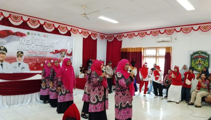 Semarak HUT RI ke-81 di Kecamatan Malili, Lansia Turut Meriahkan Lomba Sambung Lirik Dangdut