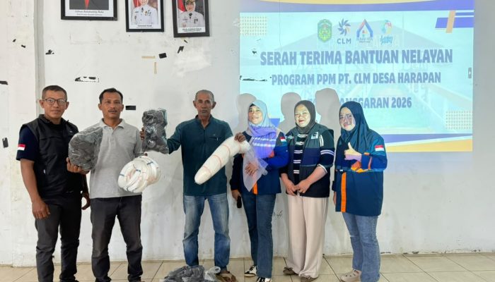 PT CLM Salurkan Alat Tangkap untuk 50 Nelayan Desa Harapan