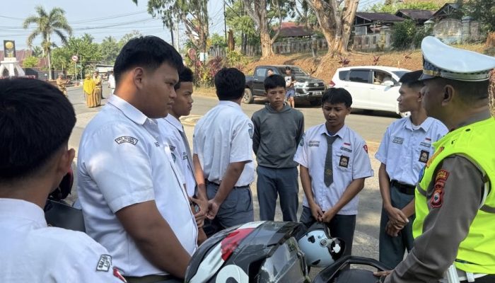 Satlantas Luwu Timur Tanamkan Budaya Tertib Lalu Lintas Sejak di Bangku Sekolah