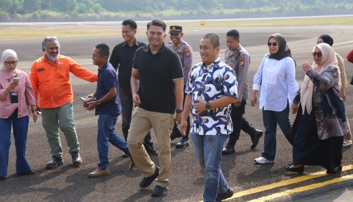 Kapolres Berganti, Bupati Lutim Sambut AKBP Irwan Kurnadi di Sorowako