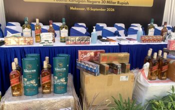 Bea Cukai Makassar Musnahkan Jutaan Batang Rokok Ilegal dan Puluhan Iphone