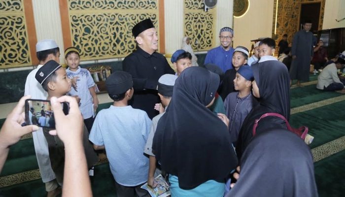 Dorong Generasi Dekat dengan Masjid, Bupati Irwan Tegaskan Program Pejuang Subuh