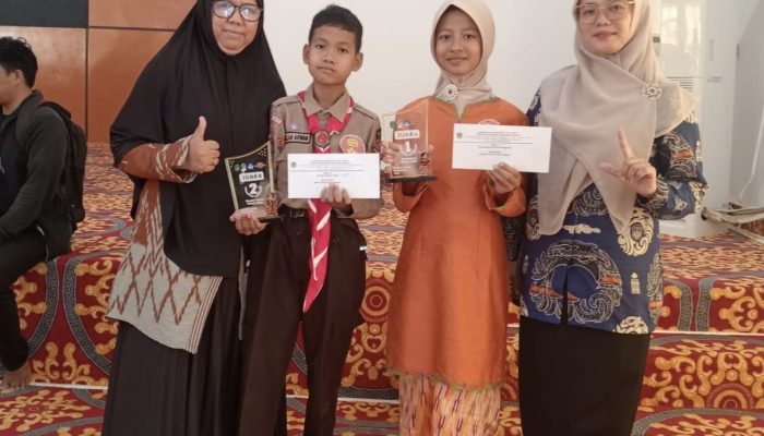 Prestasi Membanggakan, Davina Juara I Mendongeng Bugis, Adillah Raih Juara II Cerpen