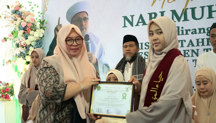 Wabup Puspawati Apresiasi Ponpes As-Syeikh Yusuf Al Hasani Cetak 9 Penghafal 30 Juz Al-Qur’an