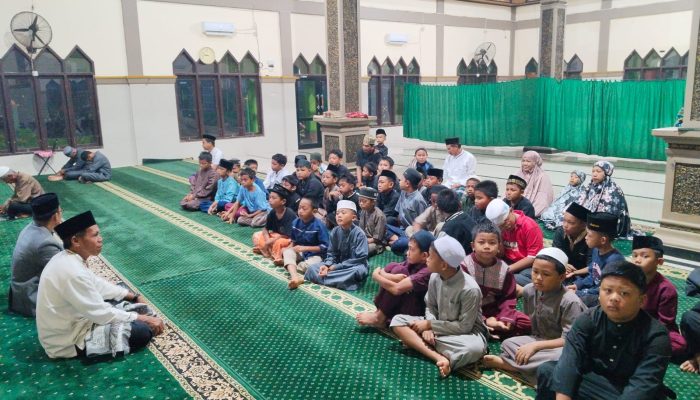 Pejuang Subuh di Bantilang, Siswa SDN 266 Mulai Terbiasa Salat Berjamaah Tanpa Disuruh