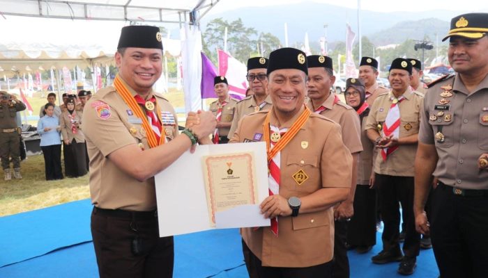 Resmi Dilantik, Kapolres Luwu Timur AKBP Irwan Kurniadi Jabat Wakil Mabicab Pramuka Luwu Timur