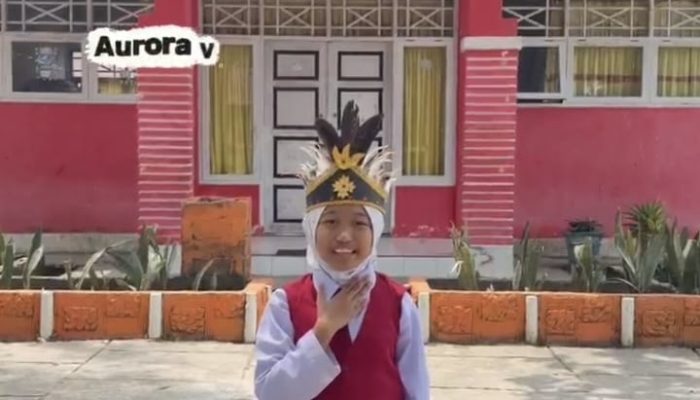 Siswi Kelas VI UPT SDN 121 Lampenai, Aurora Virdiandra, Raih Juara 1 Lomba Membaca Naskah Sumpah Pemuda